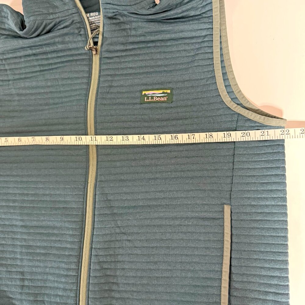 L.L. Bean Airlight Vest - Picture 8 of 9